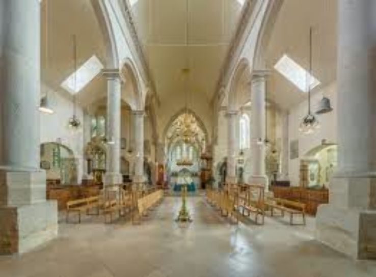 Portsmouth Cathedral  Trip Packages